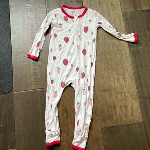 Strawberries kyte romper